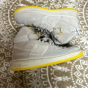Nike Air Force 1 High Grade School GS 653998-011 Desert Gray Youth Size 7Y 7M